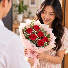 6 red roses in a bunch